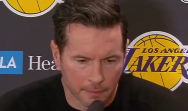 雷迪克终于看明白了！发布会大赞东詹挡拆，他俩配合接近无解！|詹姆斯|东契奇|持球|湖人|卢卡-东契奇_新浪体育_新浪新闻